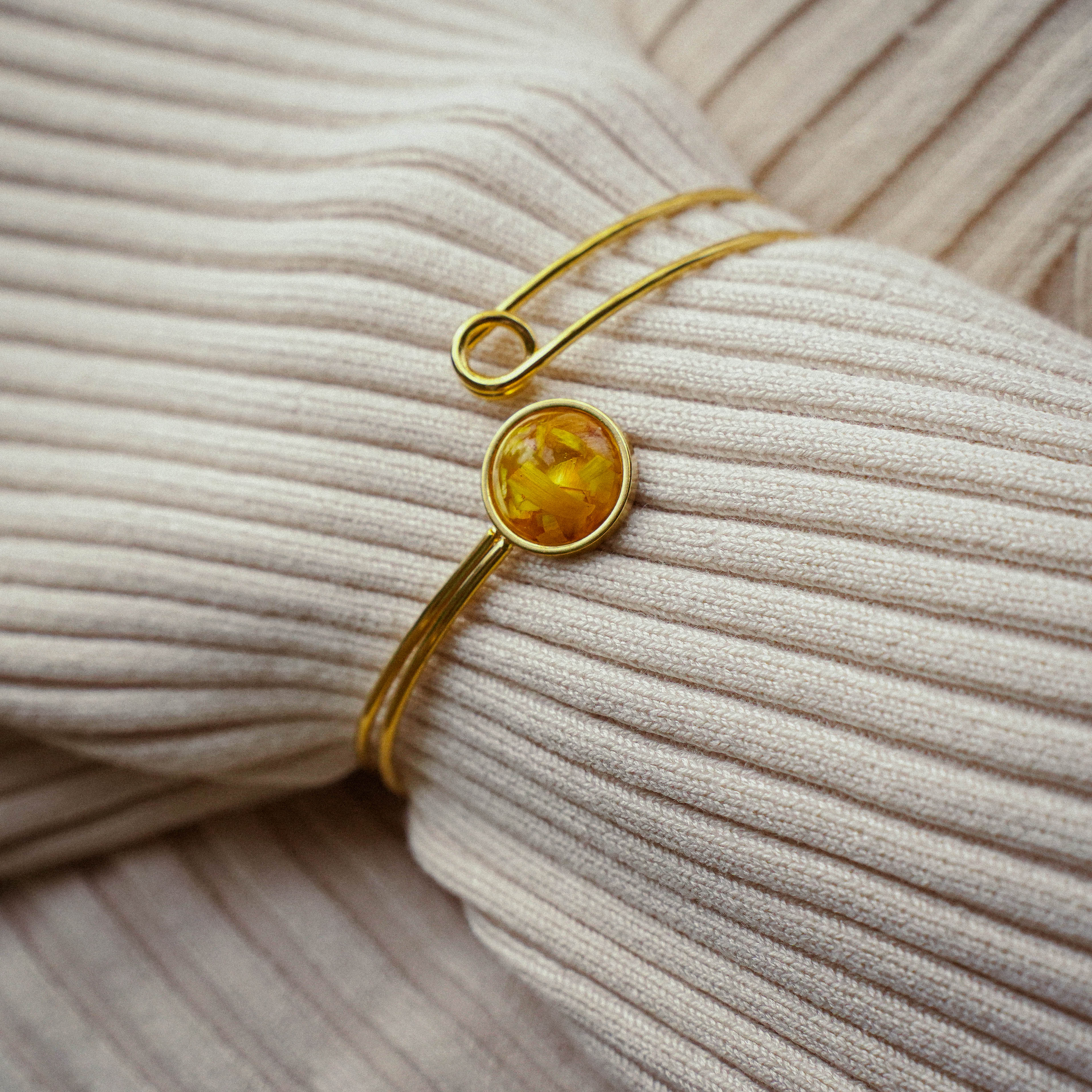 Yellow Evergreen Slave Bracelet in Golden Stainless Steel