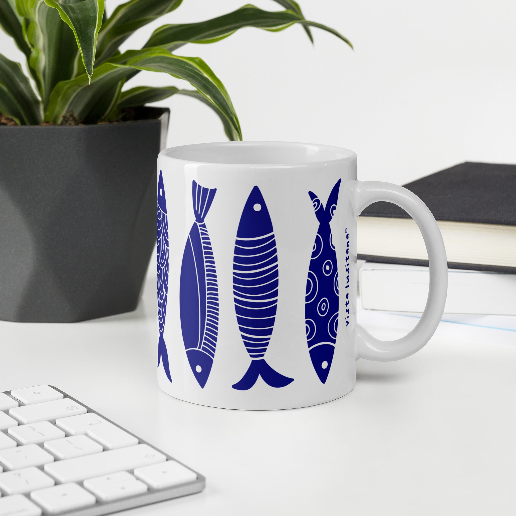 Blue Sardine Pattern Mug - Caneca