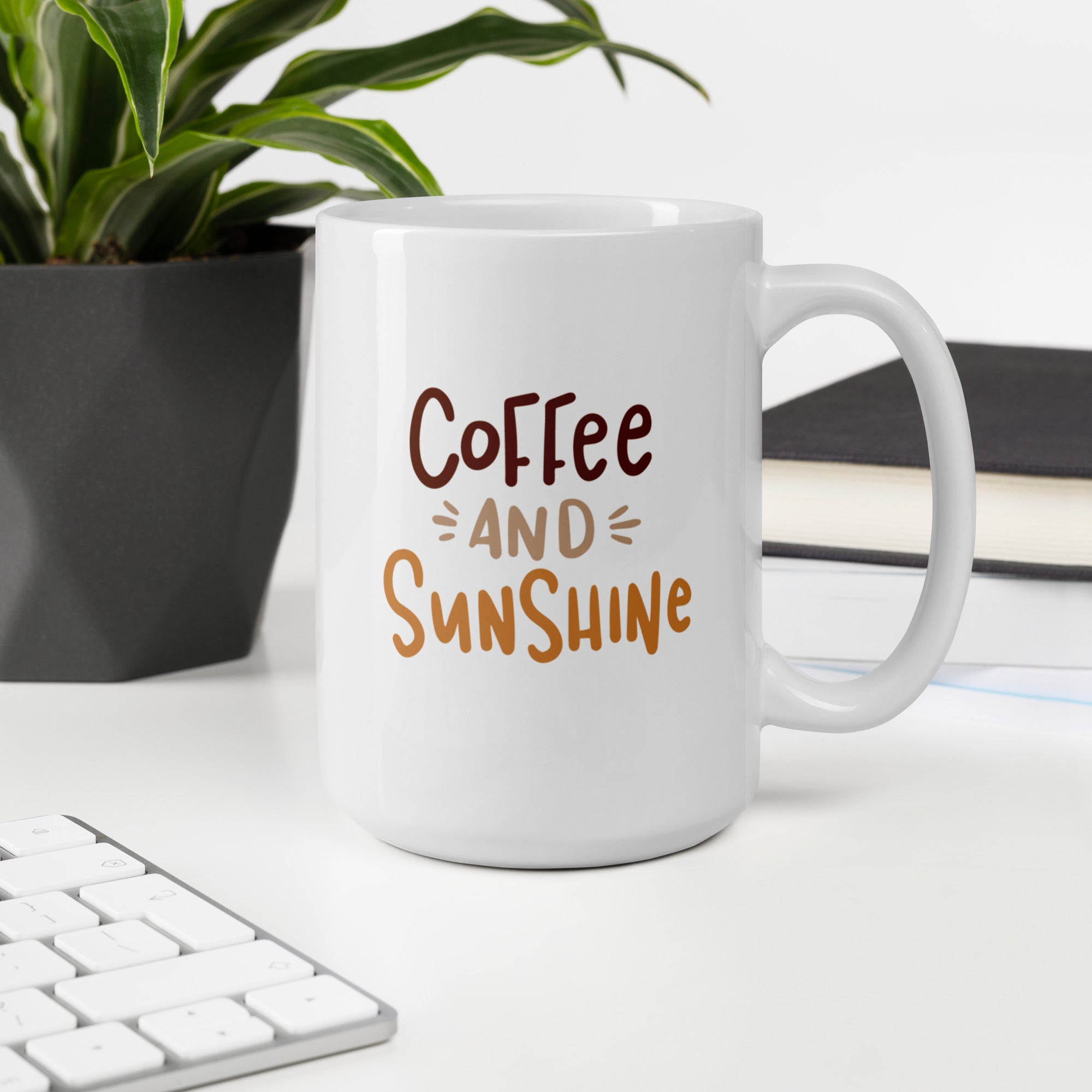 "Coffee and Sunshine" Mug - Caneca